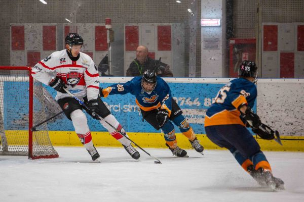 20251029_194314_AGY_vs_RHB_CR_Agyusok2025-26_MateB-2