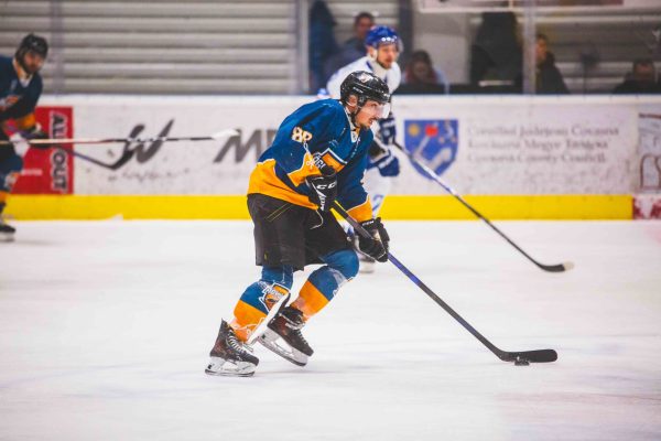 20260113_211040_Corona vs Agyusok_Agyusok2025-26_MateB